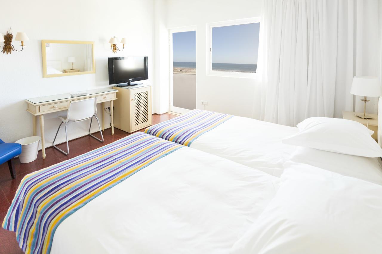 Tweepersoonskamer met Uitzicht op Zee en een Balkon